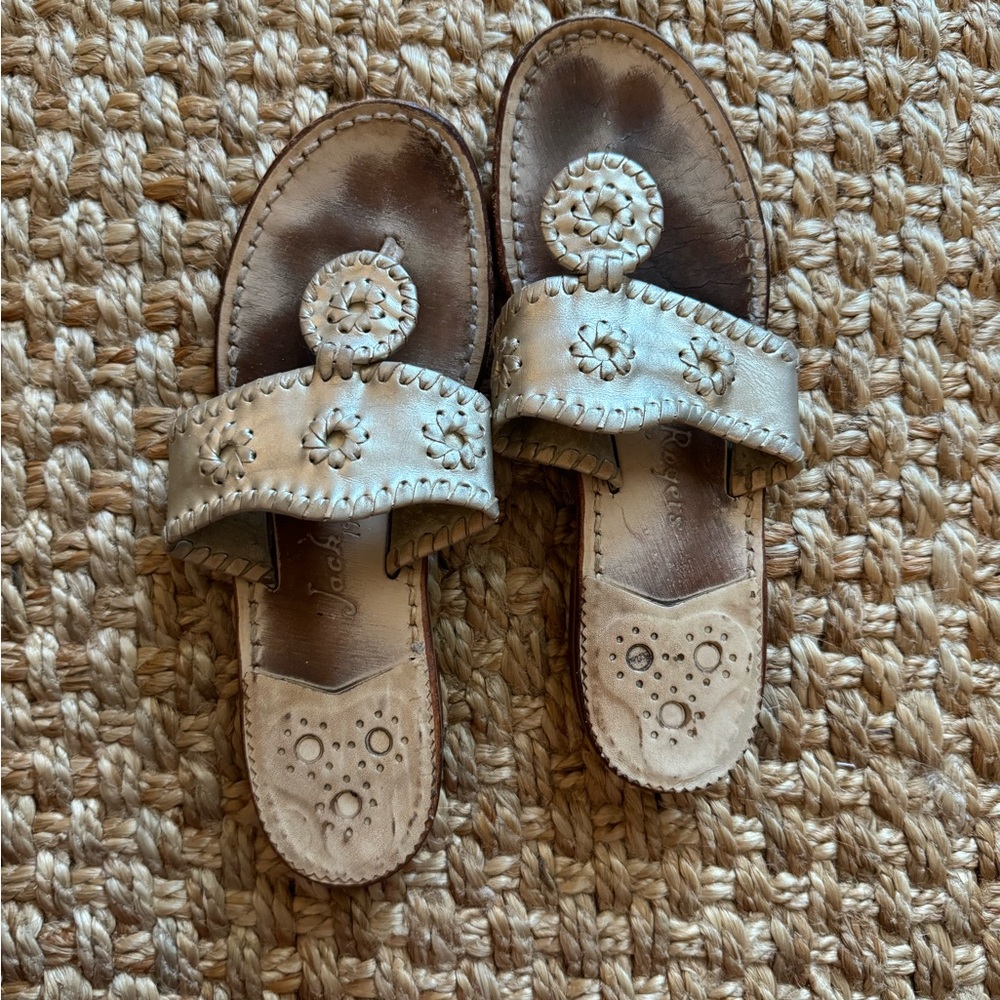 Jack rogers platinum sandals
